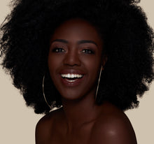 Load image into Gallery viewer, FLUIDITY FULL-COVERAGE FOUNDATION - F5.110
