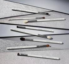Load image into Gallery viewer, MORPHE X JACLYN HILL THE EYE MASTER COLLECTION
